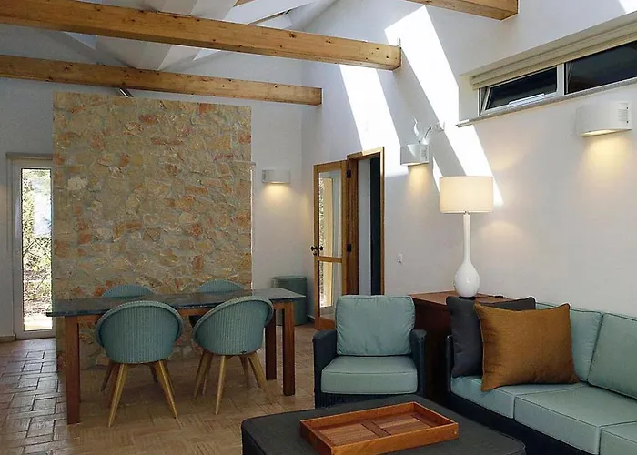 Quinta Eirinhas-jardim De Bonsai Aparthotel